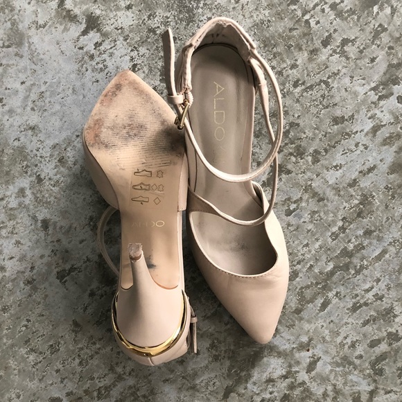 ✨SALE ✨Dynamite Blush Heels - Picture 2 of 3